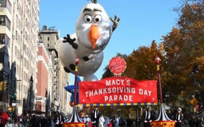 Macy’s Thanksgiving Day Parade Viewing – Central Park